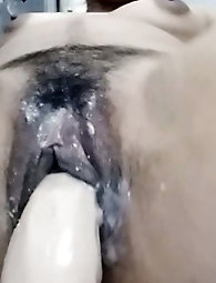 Fiery asian strumpet gets her hole hammered
